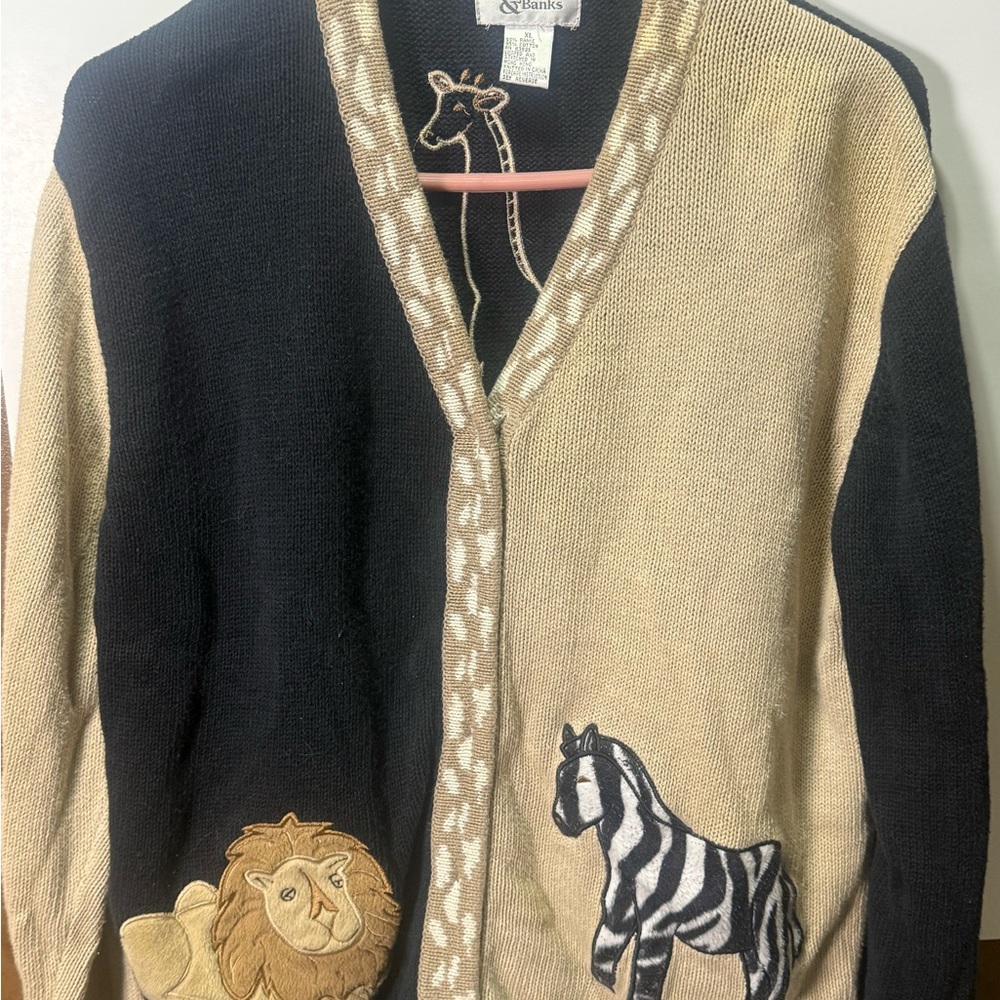 Christopher &‎ Banks Vintage Safari Black  Sweater with Giraffe Embroidery Sz XL